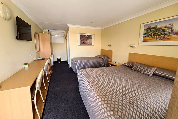 A room at at All Seasons Motor Lodge, Dubbo, NSW