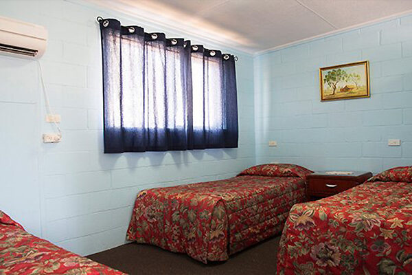 Artesian Motor Inn room, Coonamble, NSW