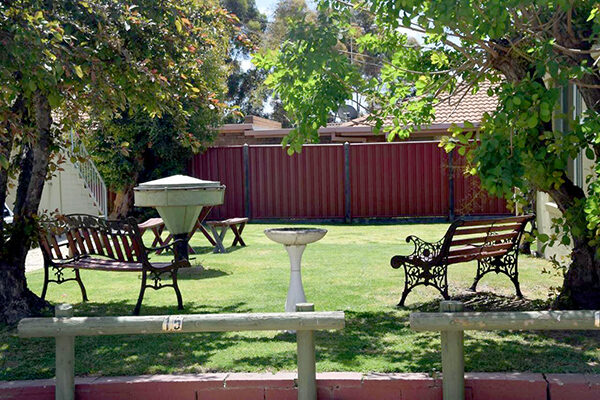 Guest gardens in the Big River Motel, Echuca, VIC