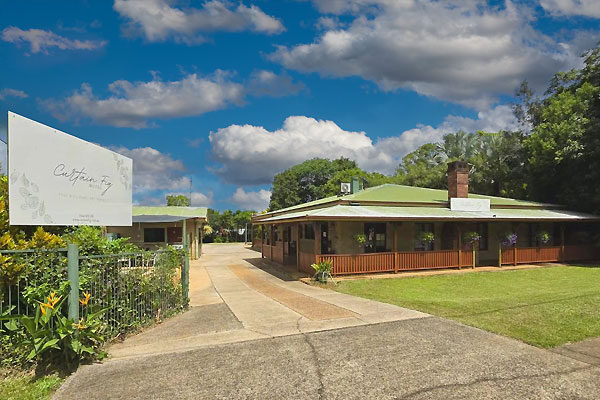 Welcome to the heritage-style Curtain Fig Motel, Yungaburra, QLD