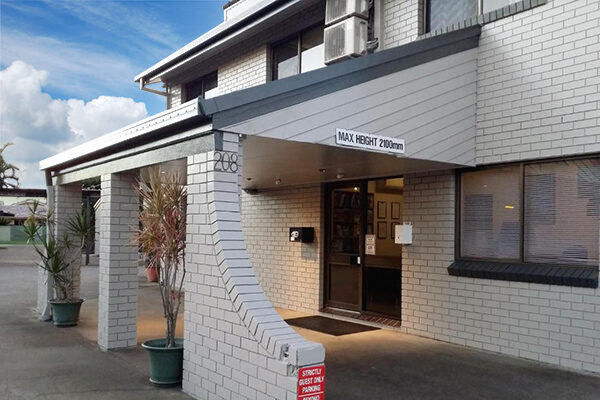 Entrance and Reception at the Mackay Motor Inn, Mackay, QLD