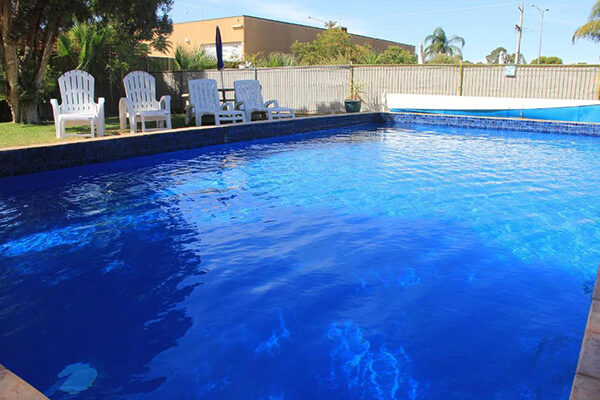 Stunning, sparkling swimming pool at the Orana Motor Inn, Irymple, VIC