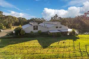 Otway Estate - Brewery Distillery Cidery, Barongarook, VIC