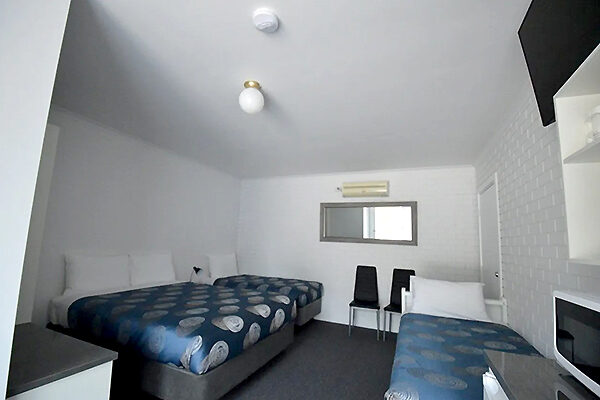 A room at the Paruna Motel, Swan Hill, VIC