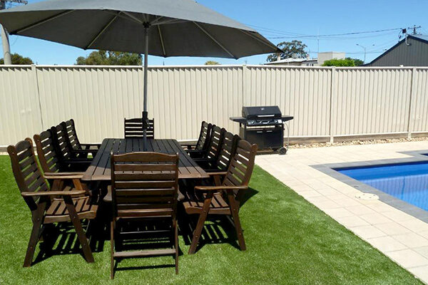 BBQ and al fresco dining next to the pool at the Ploughmans Motor Inn, Horsham, VIC