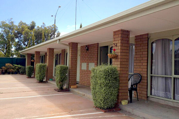 Parking outside your room at the Rippleside Park Motor Inn, Geelong, VIC