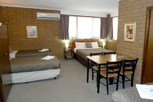 A room at the Rippleside Park Motor Inn, Geelong, VIC