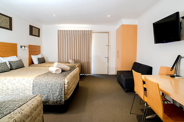 Room at the Tea House Motor Inn and Apartments, Bendigo, VIC