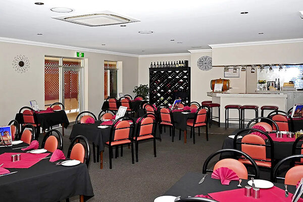 Restaurant and bar in the Travelway Motel, Port Pirie, SA