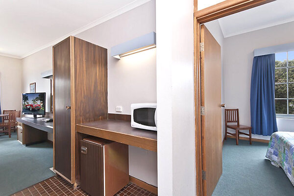 Room at the William Dutton Motel, Portland, VIC